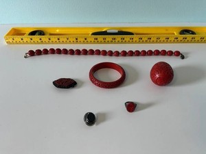 VTG Carved Cinnabar-Style Jewelry Mixed Lot - Necklace, Bangle & Rings