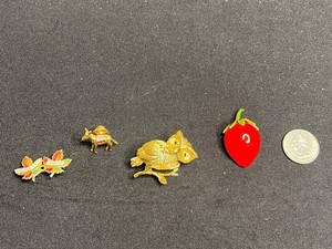 VTG Costume Brooches - Original by Robert, Niagara Falls & Figural Designs (Lot of 4)