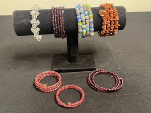 Beaded Jewelry - Assorted Bracelets & Strands Mixed Lot