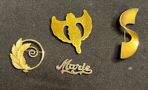 Vintage Brooches - Gold-Tone Signed Sarah & Botanical Designs (Lot of 4)