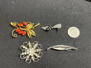 VTG Costume Brooches - Monet & Assorted Rhinestone Floral Designs (Lot of 4)