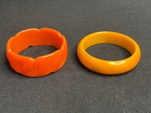 VTG Bangle Bracelets - Orange Carved & Smooth Pair (Lot of 2)