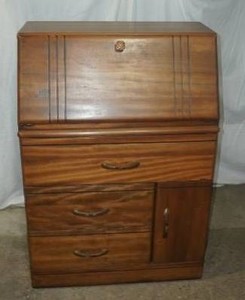 Vintage wooden Secretaries Desk 28x 15x 40 (and contents)