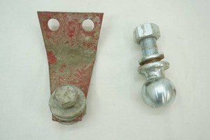 2 hitch ball, heavy metal bracket