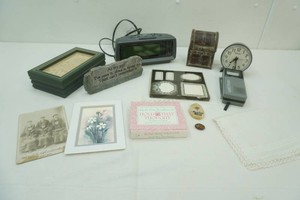 alarm clock, clock radio, keepsake boxes, Watchman, decor