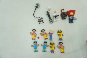 Mini Lake Shore people, LEGO Marvel Avengers Hydra Showdown Thor, Hawkeye, Hydra and vehicles