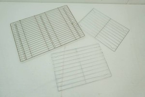 3 cooling racks