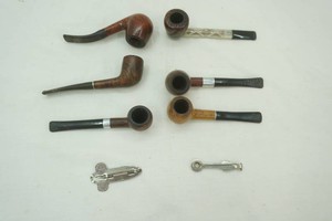 6 vintage pipes and cleaners