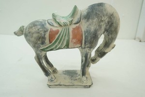 Chinese Tang Dynasty style ceramic horse statue 11 tall