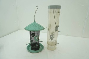 2 bird feeders