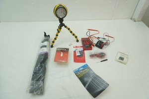 13 range multi meter, Cen-Tec 7 function digital multimeter, Stanley work light and more