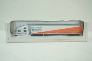 Die Cast Metal Diamond Vogel Volvo 770 replica
