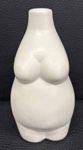 Bloomingville Elora Ceramic Body Vase