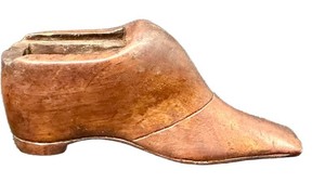 Antique Wooden Shoe-Form Snuff Box - Carved Folk Art