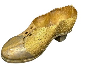 Antique Victorian-Style Miniature Metal Shoe Pin Cushion