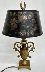 Vintage Neoclassical Urn-Style Accent Table Lamp