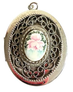Vintage Locket - Hand-Painted Floral Oval Pendant