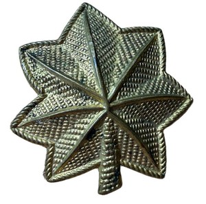 Vintage Military Pin - US Major Maple Leaf 1944