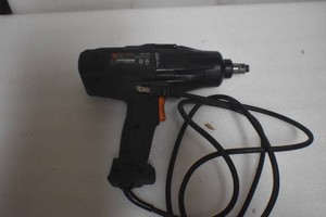 WEN 48108 7.5-Amp 450 Ft-lb Corded Two-Direction Impact Wrench with 12-Inch Hog Ring Anvil