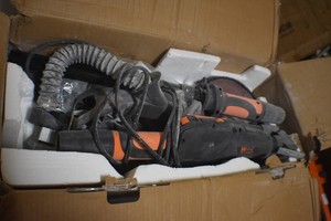 WEN DW5084 5-Amp 2-in-1 Variable Speed Dual-Head Drywall Sander with 15-Foot Dust Hose Current price$189.38