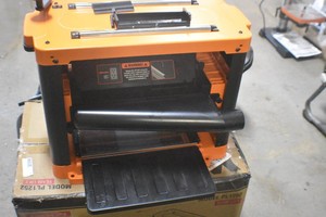 WEN PL1252 15-Amp 12.5-Inch Two-Blade Benchtop Thickness Planer