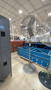 TPI 24 FAN ON A STAND
