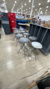 NATIONAL, HEIGHT ADJUSTABLE SWIVEL STOOLS