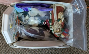 Holiday Decor Lot - Santa Figurine, Serving Dishes, Plush Animals & Linens