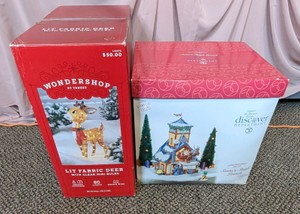 Wondershop Lit Fabric Deer & Department 56 Santas Sleigh Launch Set