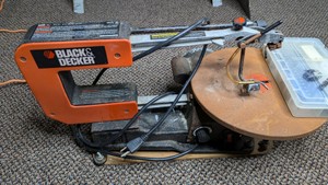 Black & Decker 16-Inch Variable Speed Scroll Saw With Accessories