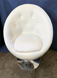 White Button-Tufted Swivel Club Chair 