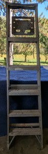 6-Foot Aluminum Stepladder with Fold-Out Project Tray