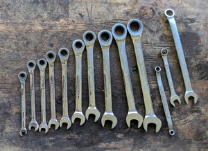 GearWrench Ratcheting and Assorted Hand Wrenches 13-Piece Lot