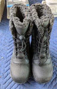 Youth Size 13 Insulated Faux Fur Lined Winter Snow Boots