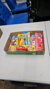 pez lot of 6 spiderman 1985 vintage peanuts muppets new