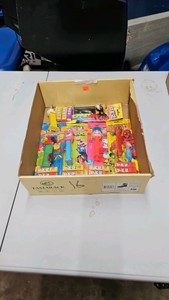 New lot Pez dispensers wolverine spiderman peanuts etc