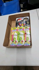 Lot of new Pez dispensers Mickey mouse and the grinch