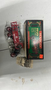 Ertle diecast toy bank 1925 Kenworth steak truck
