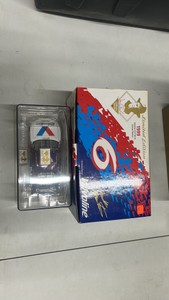 Diecast metal collectible 1999 Valvoline Ford Taurus NASCAR model