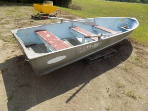 14 Alum Fishing Boat Lady of the lakes