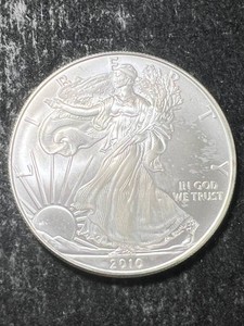 2010 AMERICAN SILVER EAGLE 1 TROY OZ .999 FINE SILVER