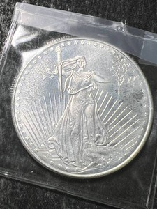 1 TROY OZ .999 FINE SILVER ROUND