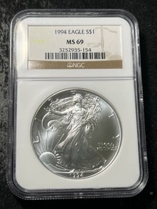 1994 AMERICAN SILVER EAGLE NGC MS69