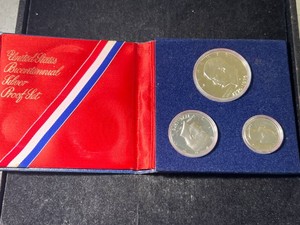 US BICENTENNIAL SILVER PROOF SET