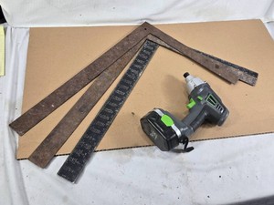 Genesis 14 Impact Driver - No Charger - and Squares