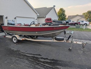 1986 16 Lund Fishing Boat