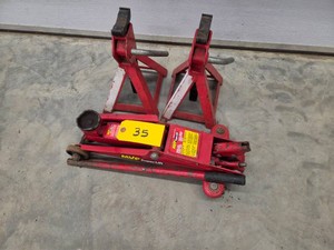 Floor Jack & (2) Jack Stands...