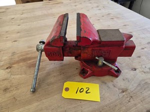 Babco 6 Swivel Base Bench Vise...