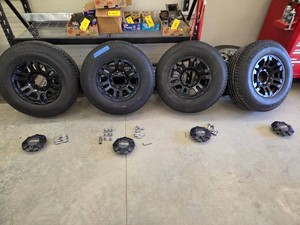 (4) MB Aluminum Wheels 16, 8 Lug, ...