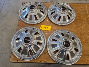 (4) Pontiac Hubcaps...